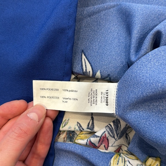 DEX Floral Blouse - Picture 7 of 7